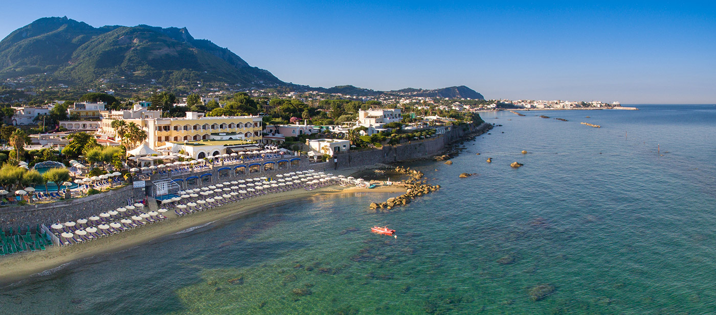 hotel-terme-tritone-ischia-vista-aerea